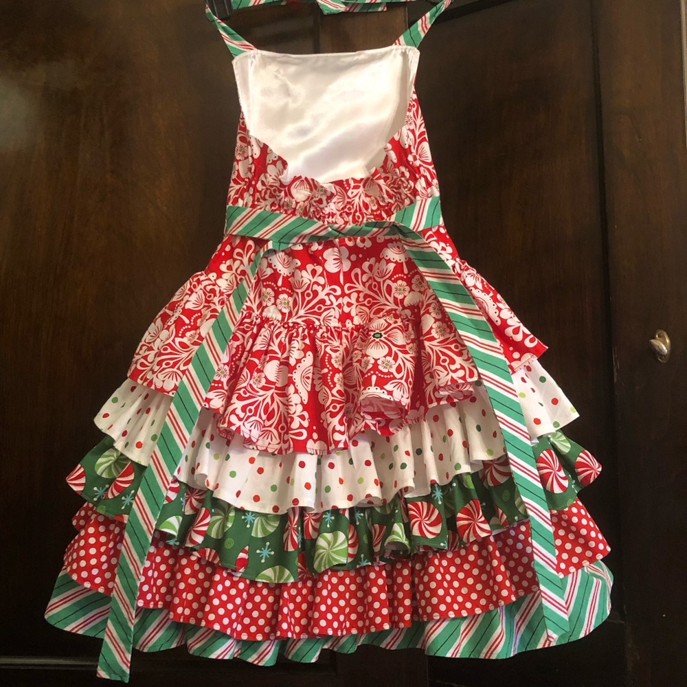 GORGEOUS Girls Full Ruffle skirt Christmas dress size 8-10 Custom boutique - Picture 1 of 11